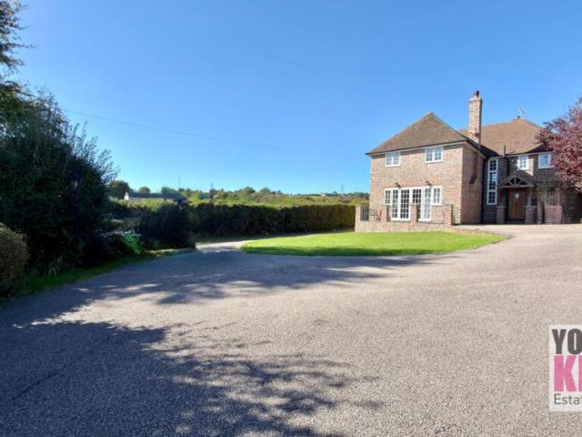 House for sale in Folkestone, Kent