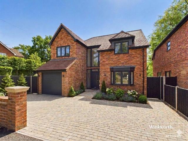House for sale in Ashmore Green, West Berkshire