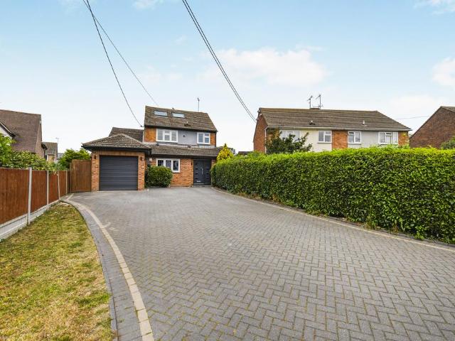 House for sale in Fordham Heath, Essex