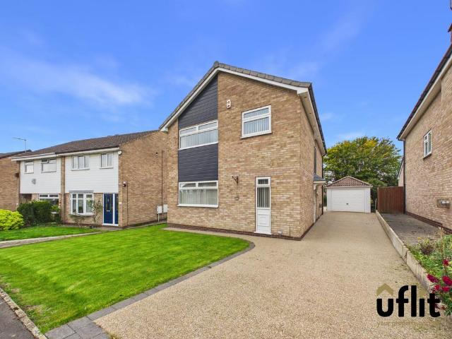 House for sale in Thorpe Hesley, Rotherham