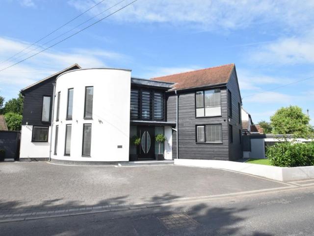 House for sale in Bridgefield, Kent