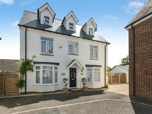 House for sale in Charmouth