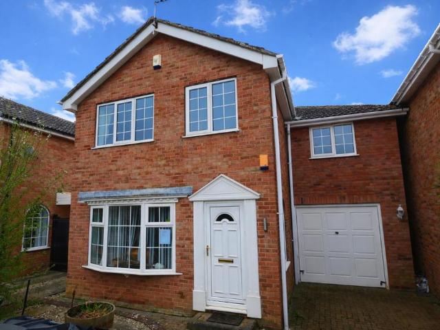 House for sale in Copmanthorpe, York