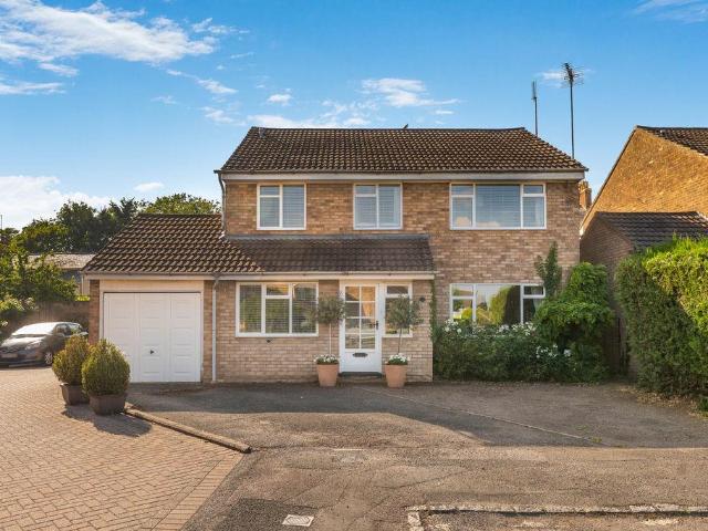 House for sale in Evershot, Oxfordshire