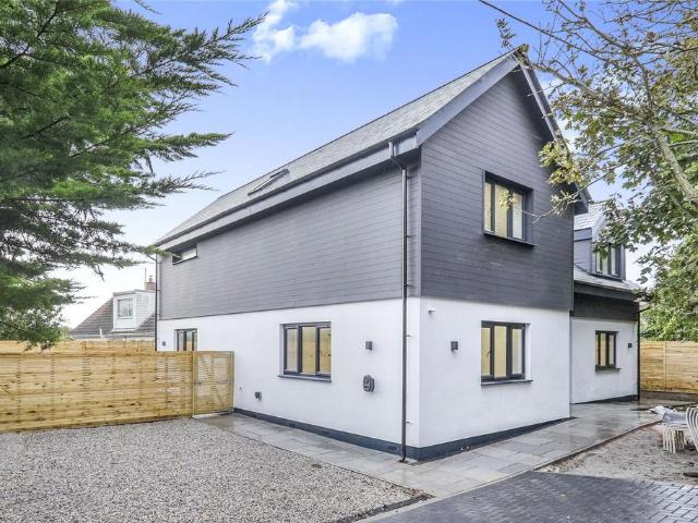 House for sale in Perranuthnoe, Cornwall