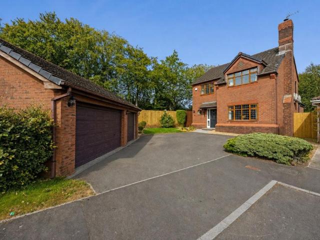 House for sale in Llantwit Fardre