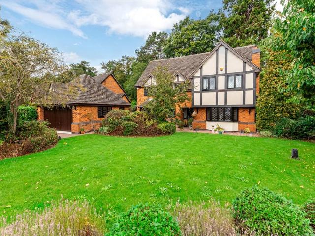 House for sale in Collingtree