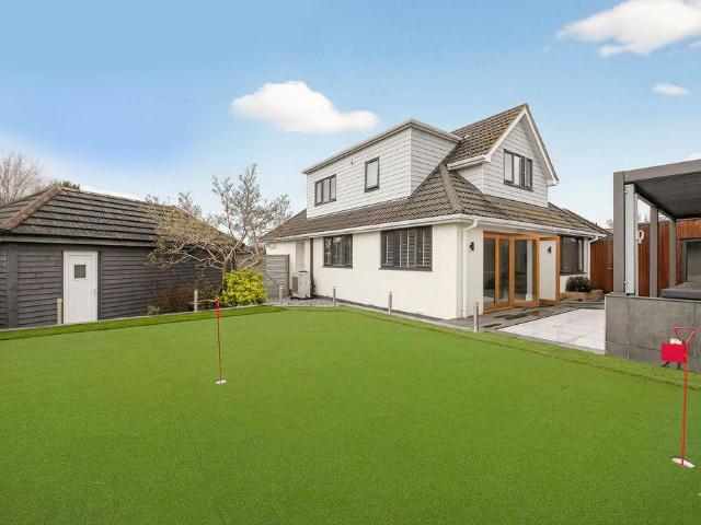 House for sale in Cowplain, Havant