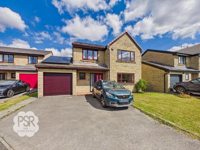 House for sale in Charlesworth, East Midlands