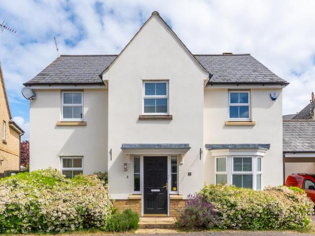 House for sale in Duton Hill, Essex