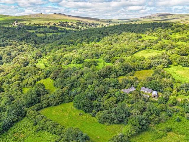 House for sale in Weir Quay, Devon