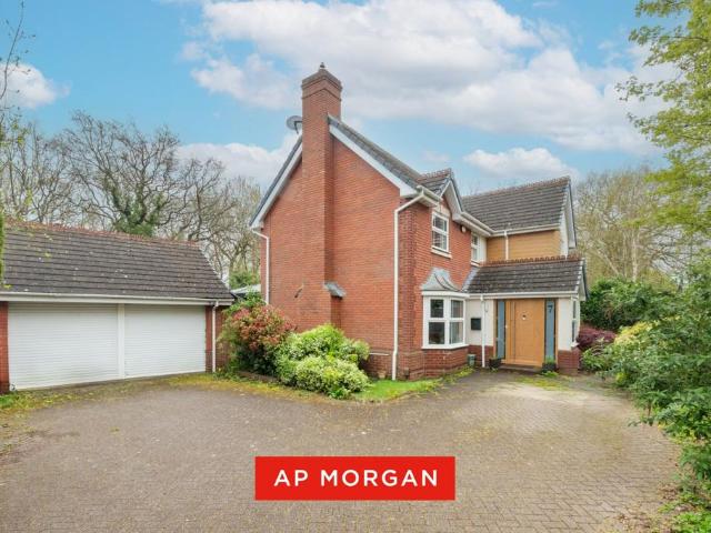 House for sale in Blossomfield, West Midlands