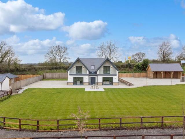House for sale in Forthampton, Worcestershire