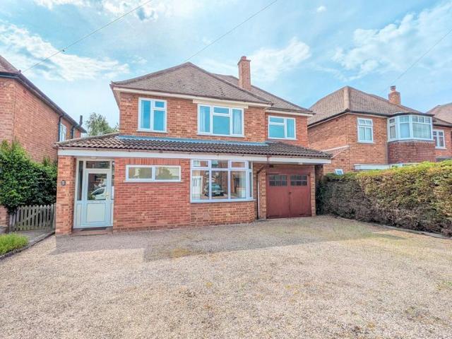 House for sale in Upper Wick, Malvern Hills
