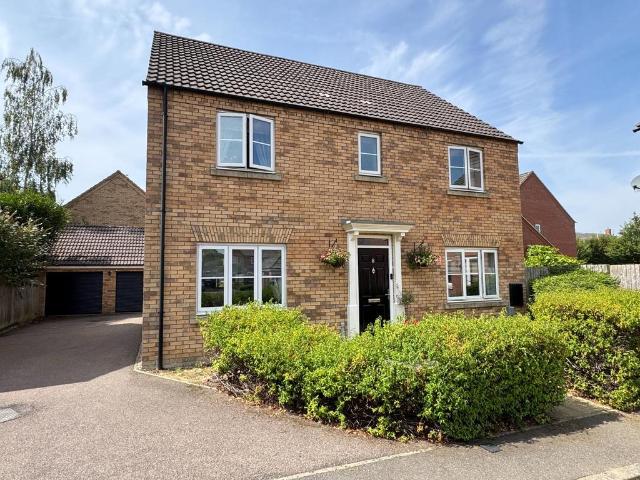 House for sale in Calvert, Buckinghamshire