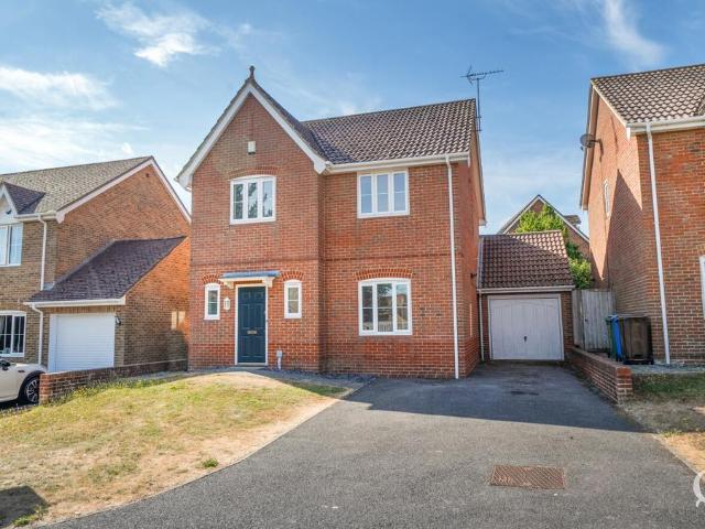 House for sale in Bapchild, Swale