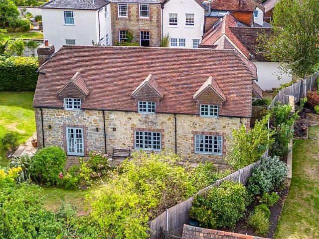 House for sale in Littlecote, West Sussex