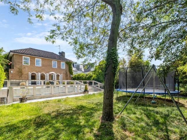 House for sale in St. John's Wood, Greater London