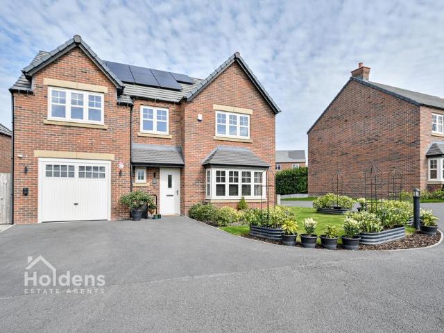 House for sale in Higher Bartle, Lancashire