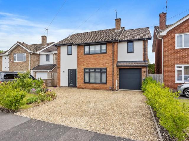 House for sale in Bafford, Golden Valley