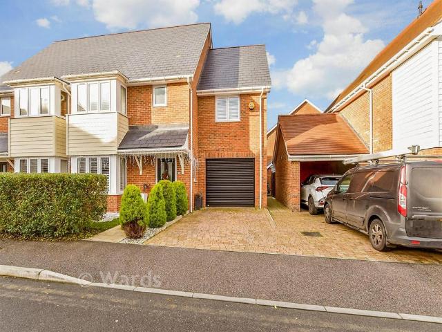 House for sale in Snodland, Bourne Vale