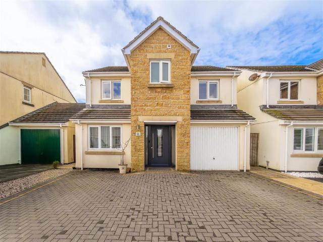 House for sale in Helston, Cornwall