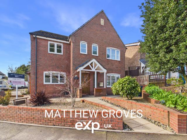 House for sale in Gnosall, Baswich