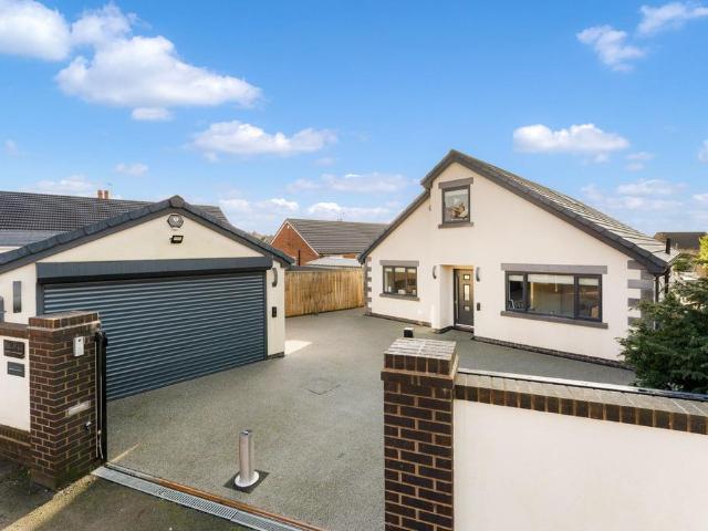 House for sale in Middlebrook, Lee Bank