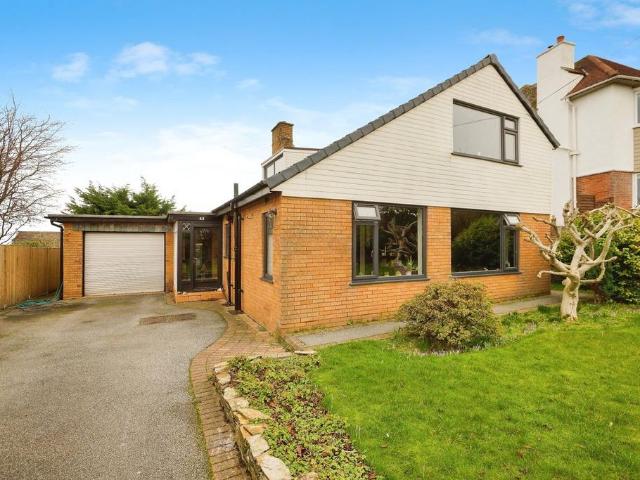 House for sale in Old Colwyn, Wales