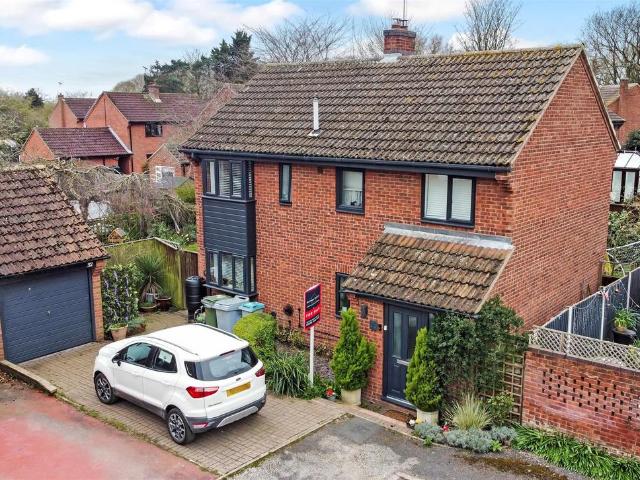 House for sale in Alverton, East Midlands