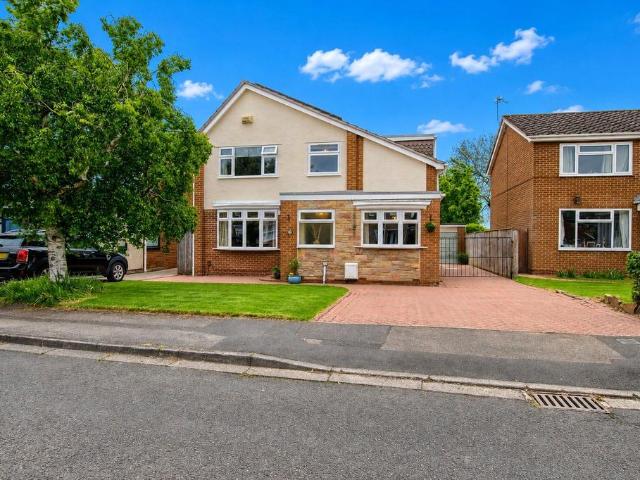 House for sale in Sunningdale, Egglescliffe