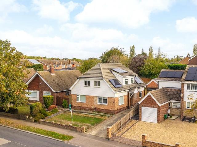 House for sale in Brickhill, Bedford