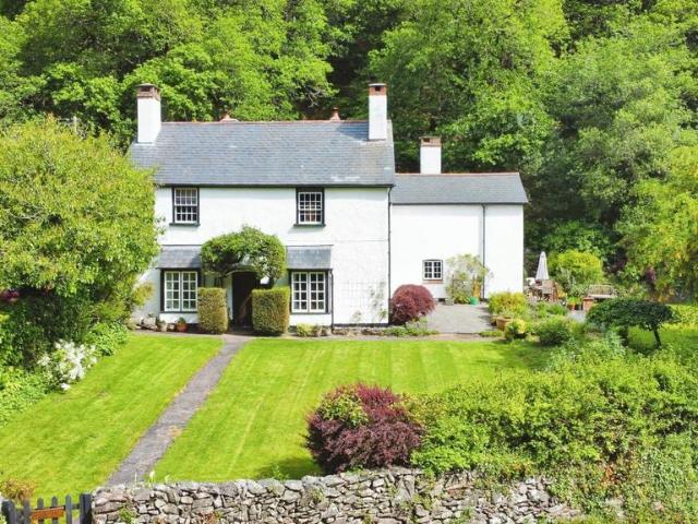 House for sale in Hawkcombe, Porlock