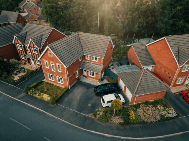 House for sale in Pontlliw and Tircoed, Wales