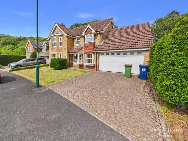 House for sale in Guisborough, Redcar And Cleveland