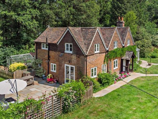 House for sale in Worplesdon, Westborough