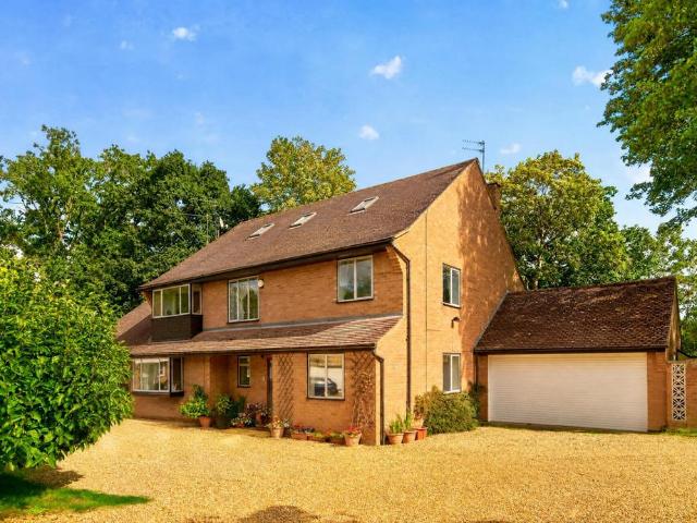 House for sale in Overslade, Rugby