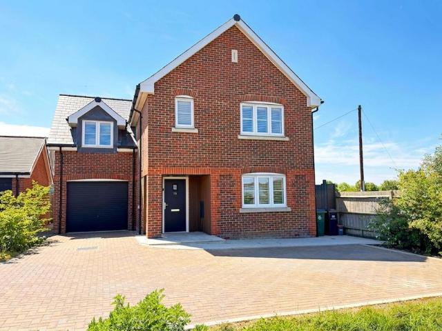 House for sale in Angmering, Arun
