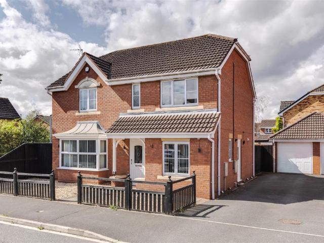 House for sale in Broughton, North Lincolnshire