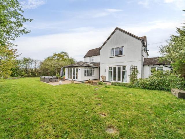 House for sale in Pamington, Gloucestershire