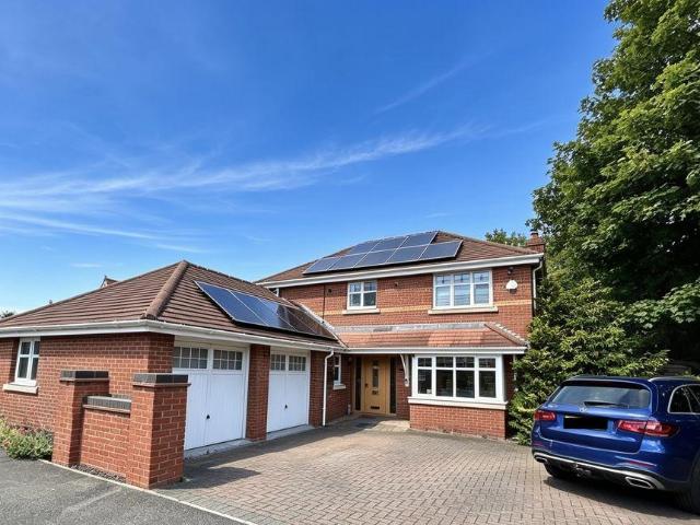 House for sale in Colwyn Bay, Wales