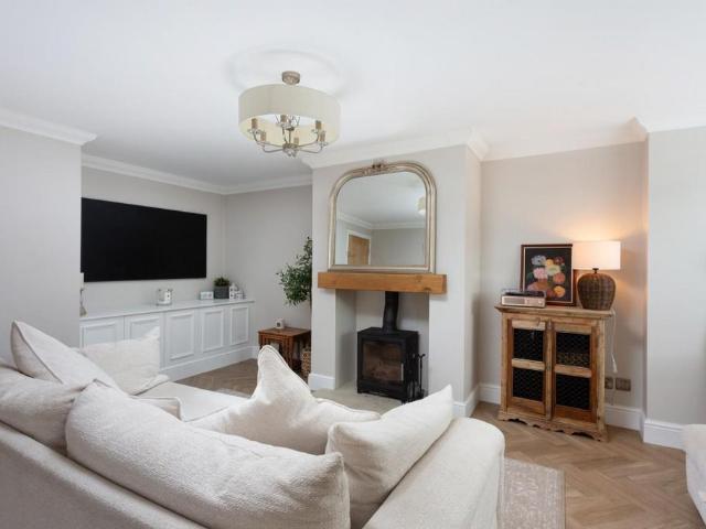 House for sale in Tollerton, North Yorkshire