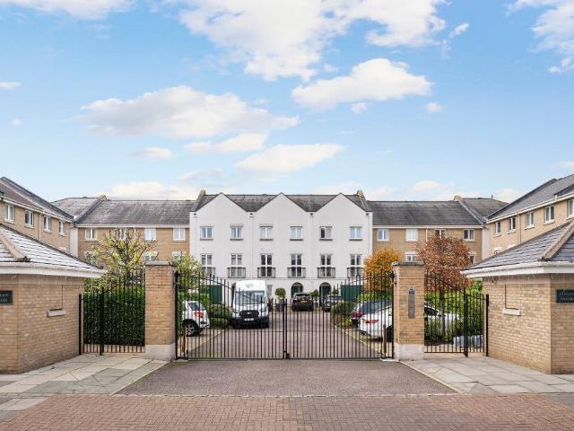 House for sale in Summerstown, Upper Tooting