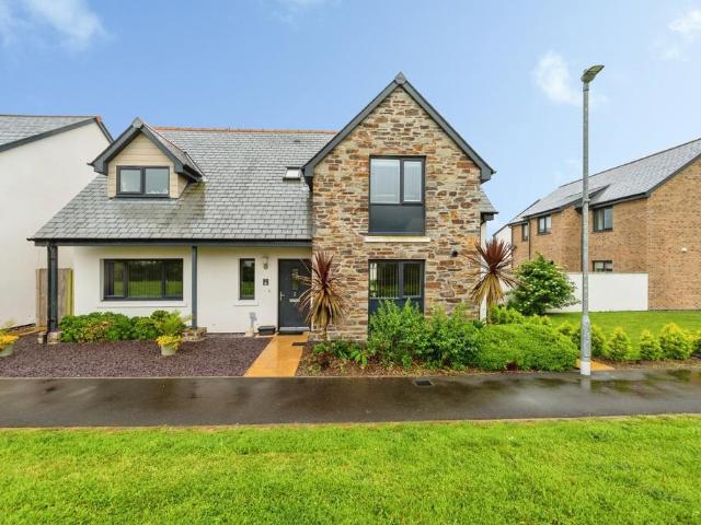 House for sale in St Eval, Cornwall