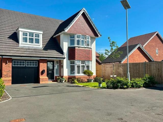 House for sale in New Bilton, Warwickshire