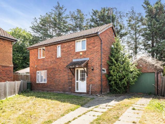 House for sale in Oad Street, Kent