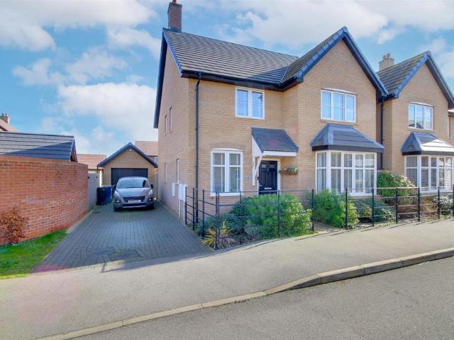 House for sale in Huntingdon, Cambridgeshire
