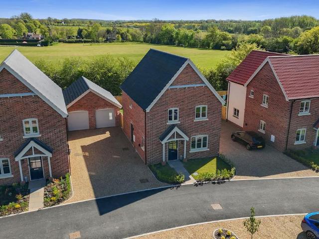 House for sale in Bedingfield, Suffolk