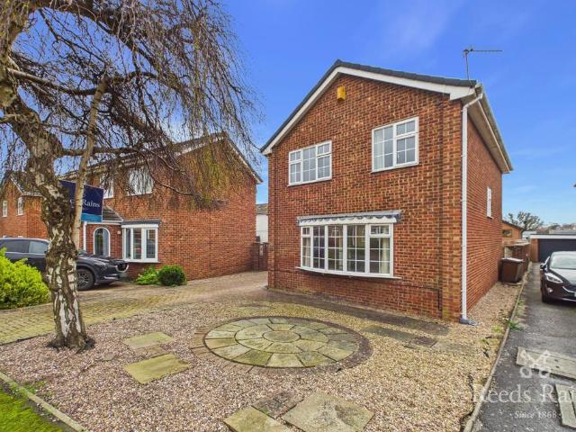House for sale in Horbury, West Yorkshire