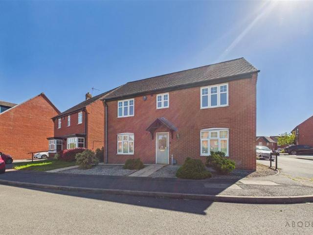 House for sale in Egginton, East Midlands